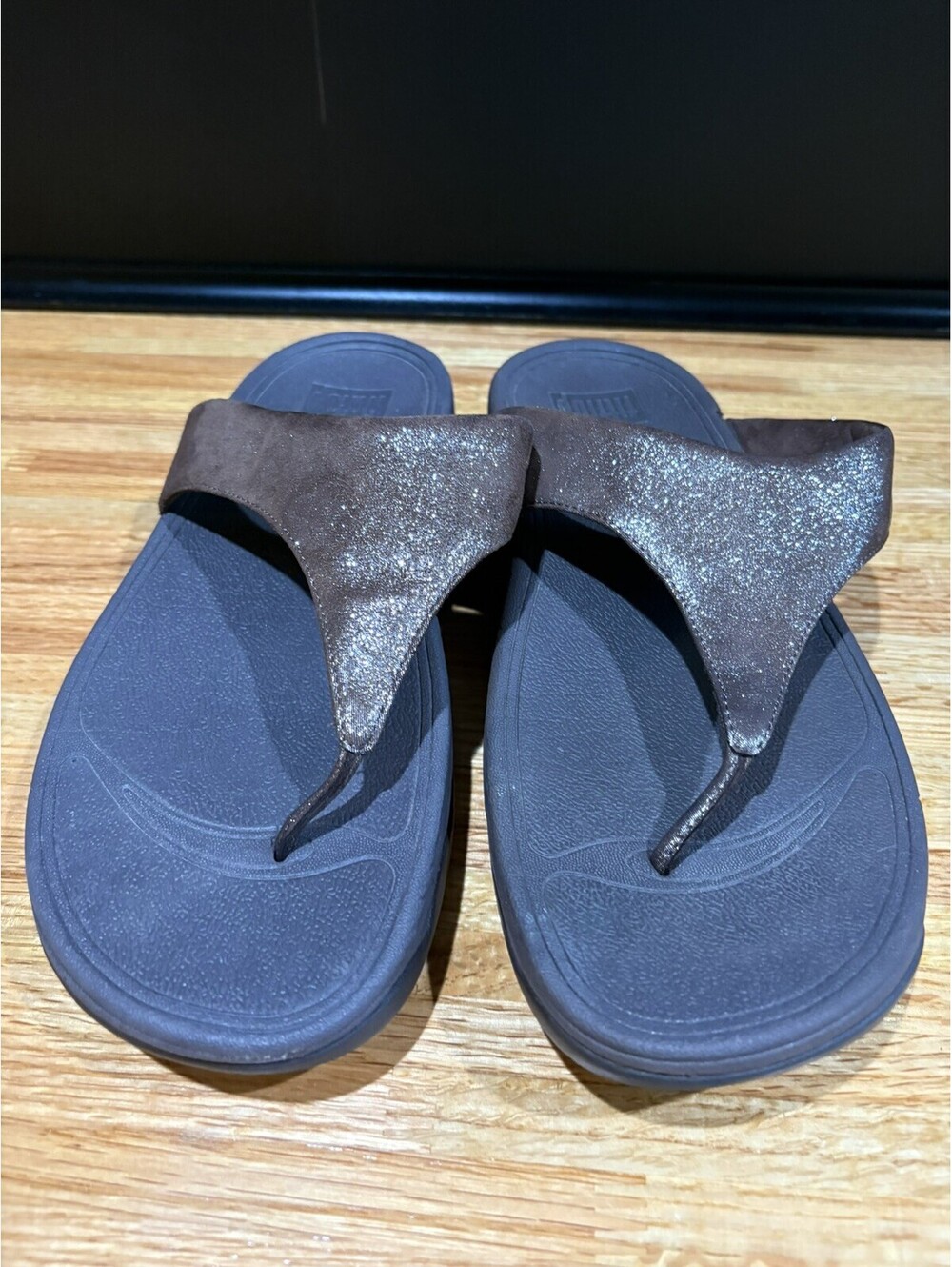 Fitflop Lulu (Sz 10) Women's Bronze Shimmer Brown Flip Flop Thong Sandals